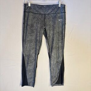 Nike Black and Gray Geometric Dri-Fit Leggings